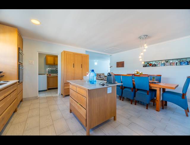 3 BEDROOM FREEHOLD FOR SALE IN MARINA MARTINIQUE